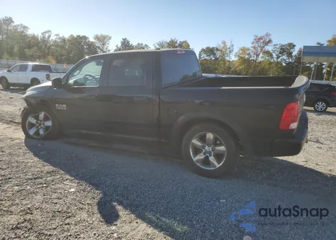 2017 Ram 1500 St z USA, uszkodzony, nr VIN 1C6RR7KG5HS849208